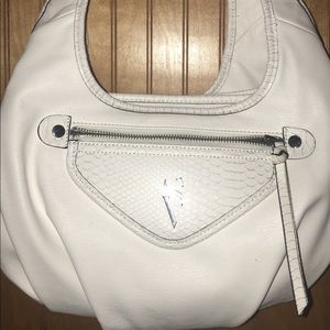 White Simply Vera, Vera Wang